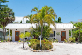 Sandpail 203 71St St West Villa